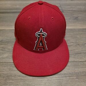 New Era 59FIFTY Los Angeles Angels Authentic Collection On-Field Fitted Hat